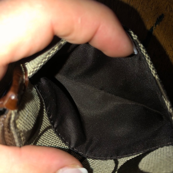 Coach Keychain Wallet - Picture 5 of 5